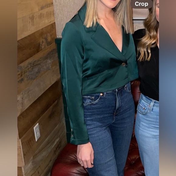 Lulu’s Green Blazer - Picture 7 of 7